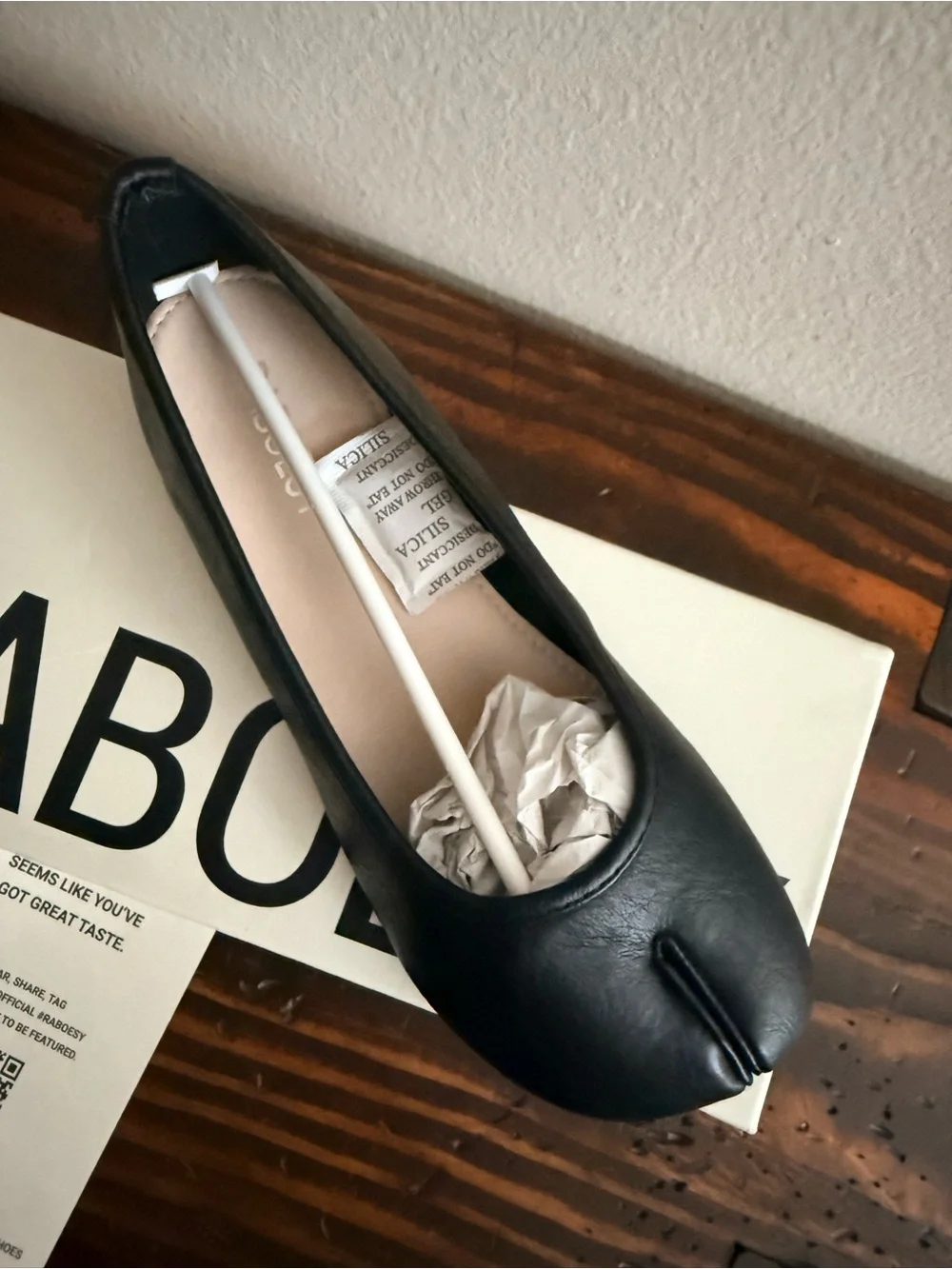 RABOESY Women’s Flats & Loafers - black
